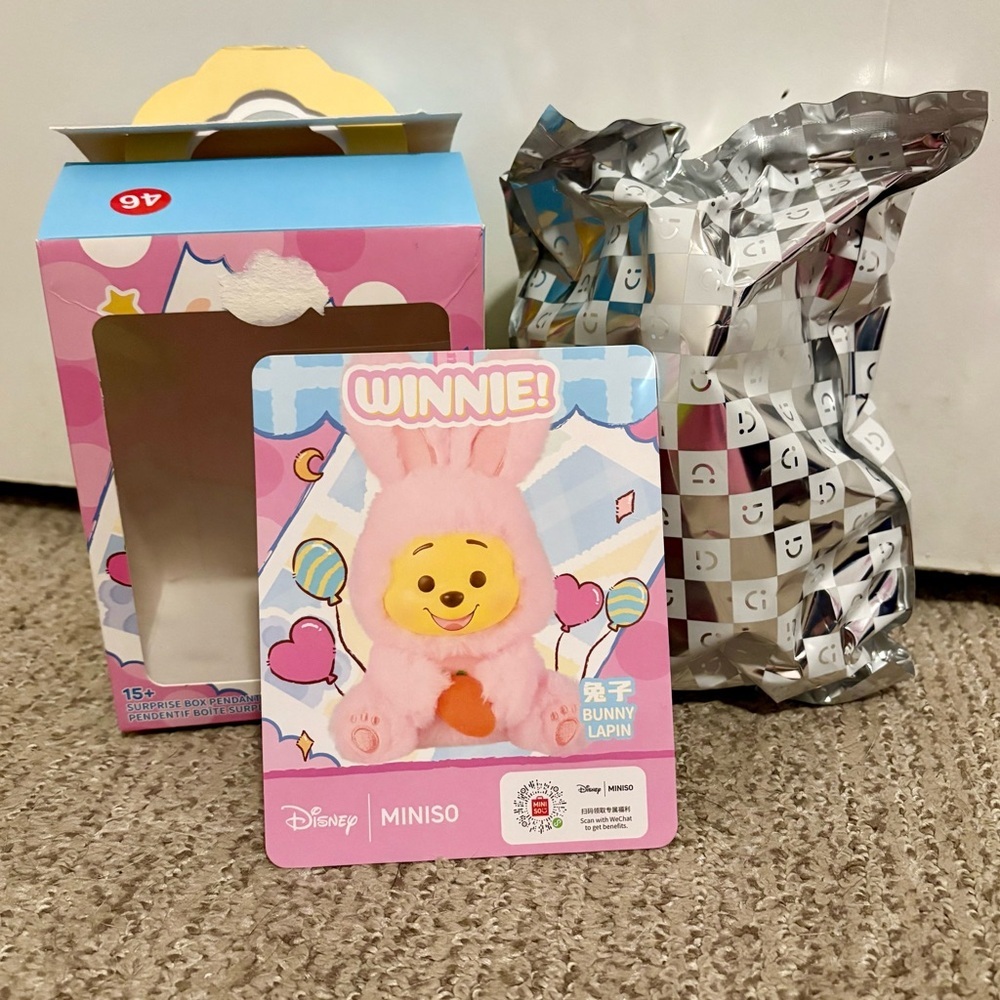 MINISO Winnie The Pooh Naughty Party Plush Confirmed Rabbit | 100% Authentic New - Picture 7 of 11